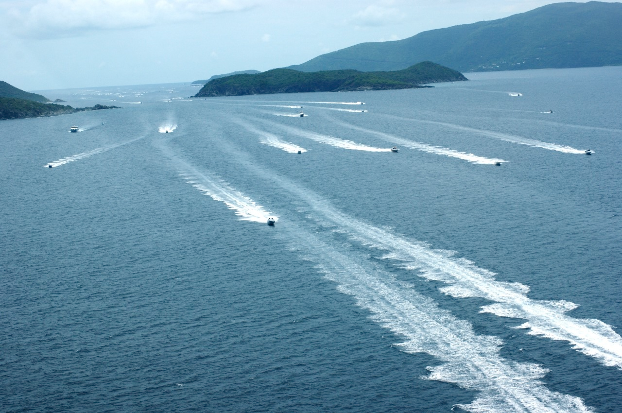 yacht poker run