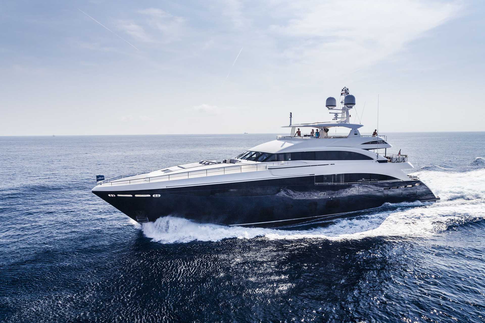 Princess Yachts for Sale, Luxuxry Yacht Brokers