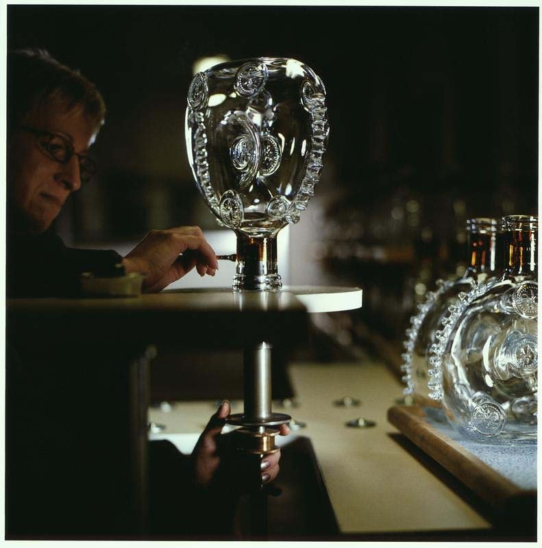 making of a louis xiii decanter