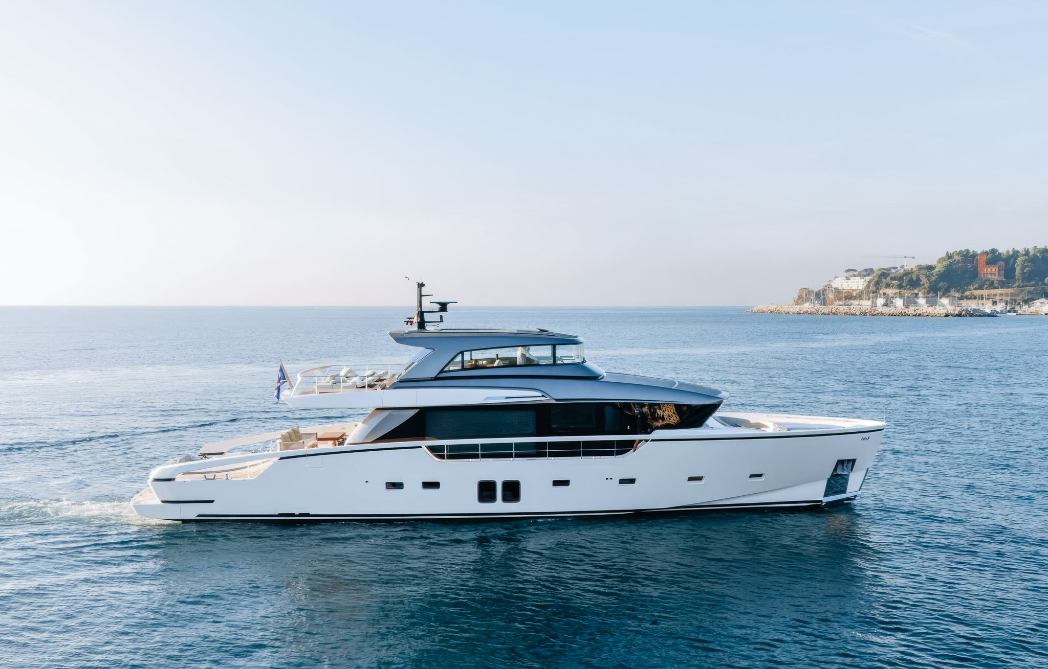 Crossover 87'8” (26.7m) Sanlorenzo SX88 BLUE ZONE Joins the Market