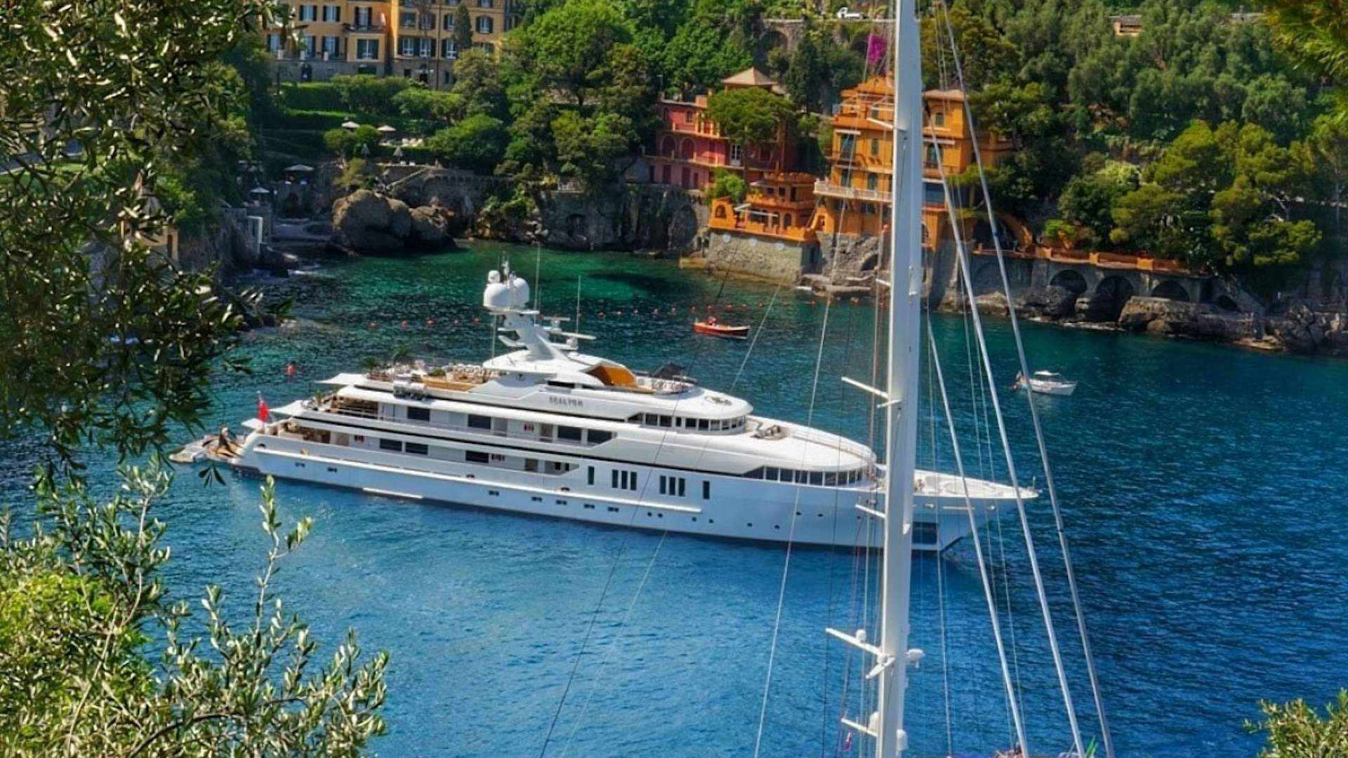sealyon yacht sold