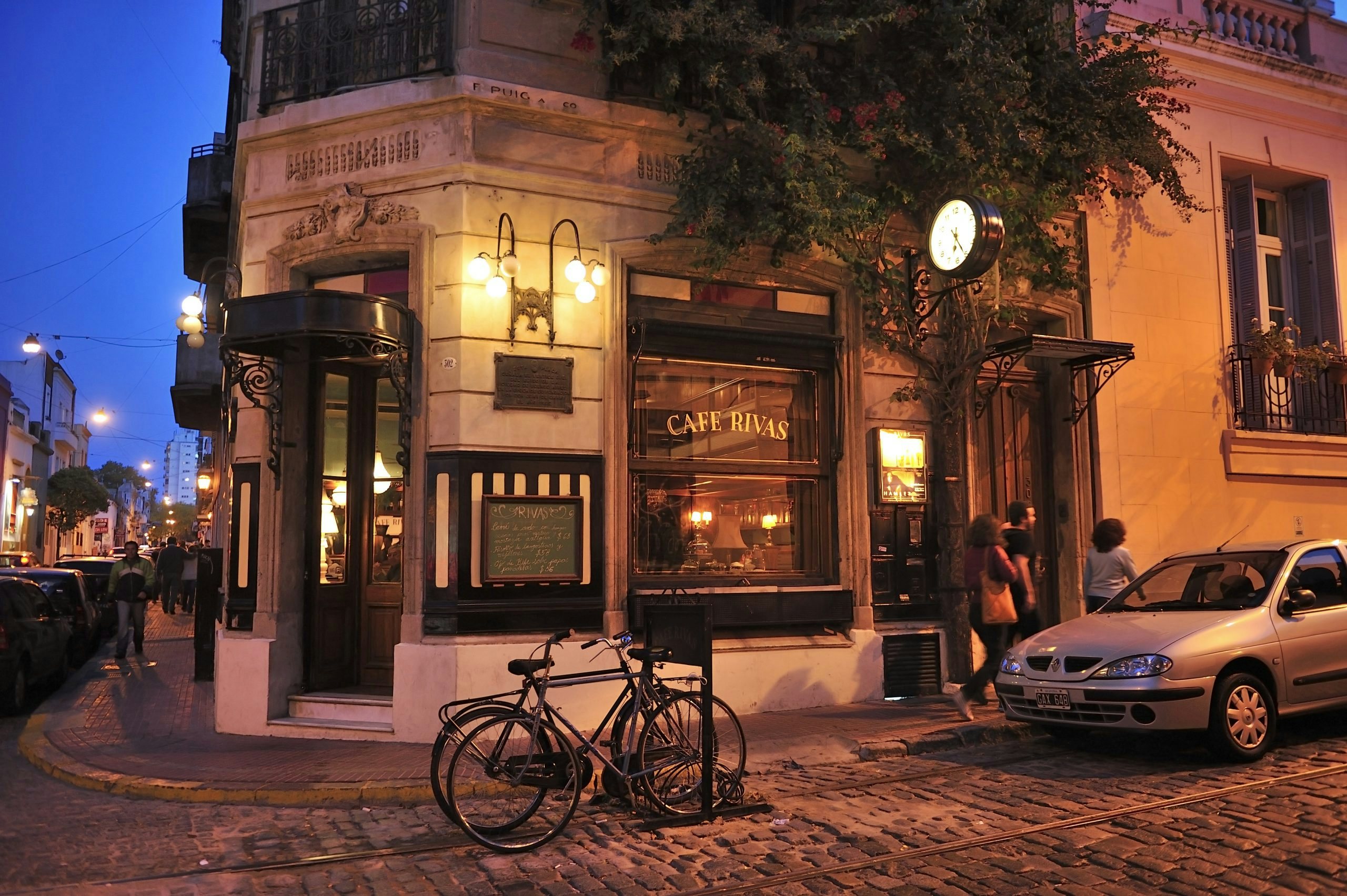 old cafe at San Telmo