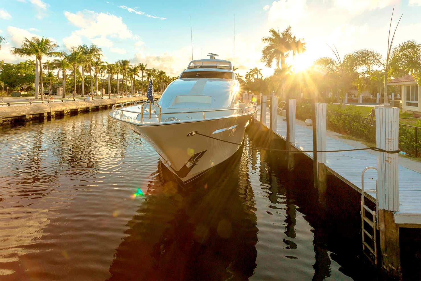 Yacht a a home dock in Palm Beach