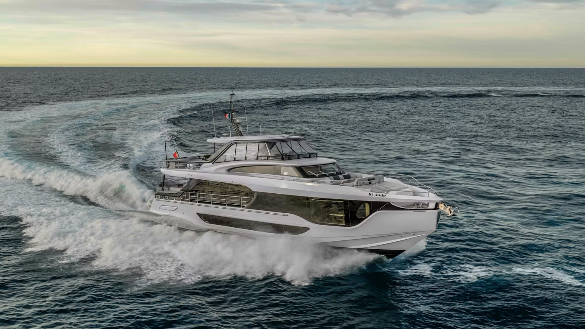 LADY KATHRYN V 201' (61m) Lurssen Yacht for Charter