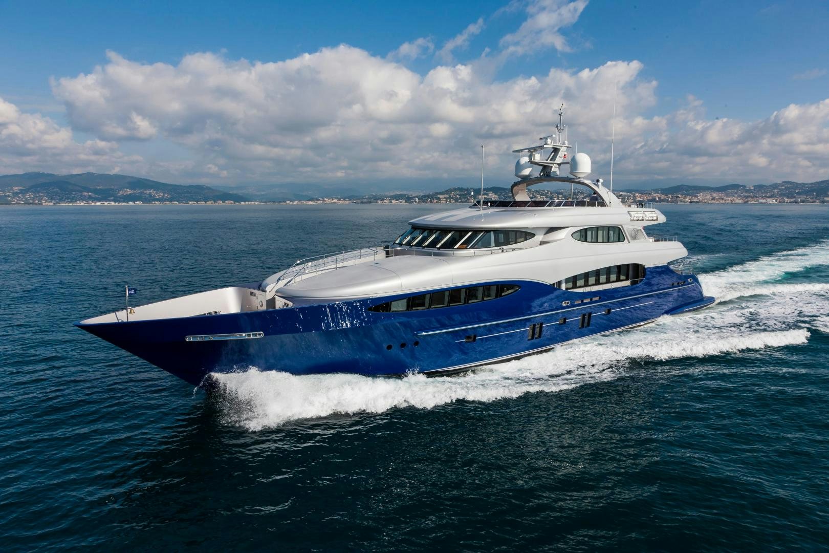 vicem-superyacht-for-sale-vulcan-151