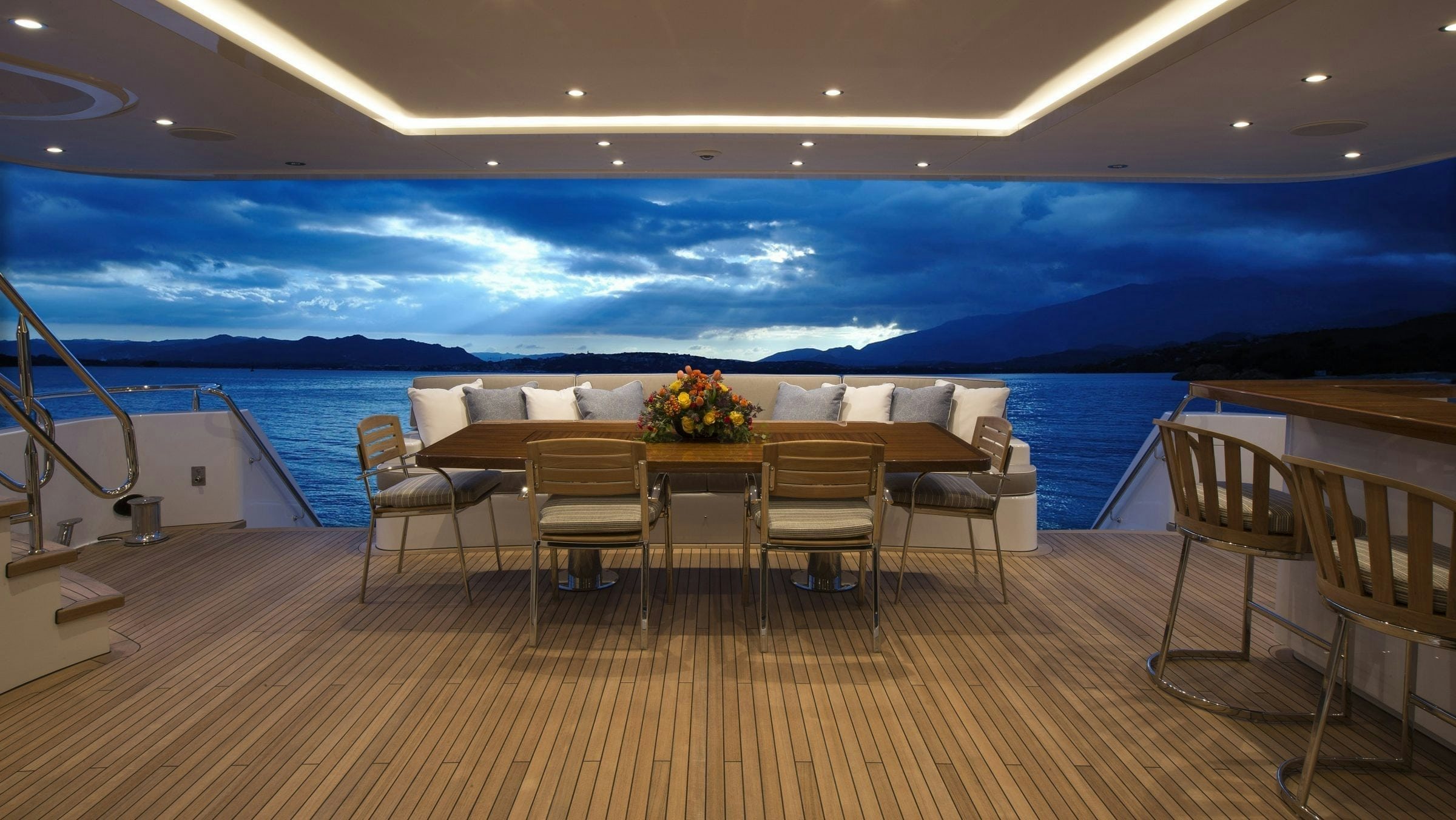 westport-125-aft-deck-sunset